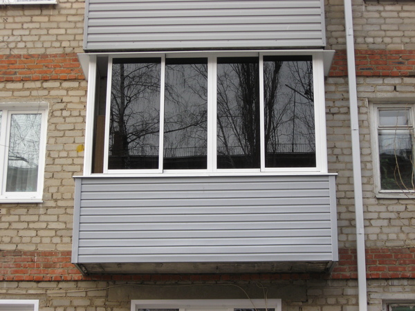 Расчет холодного остекления балкона с внешней отделкой виниловым сайдингом