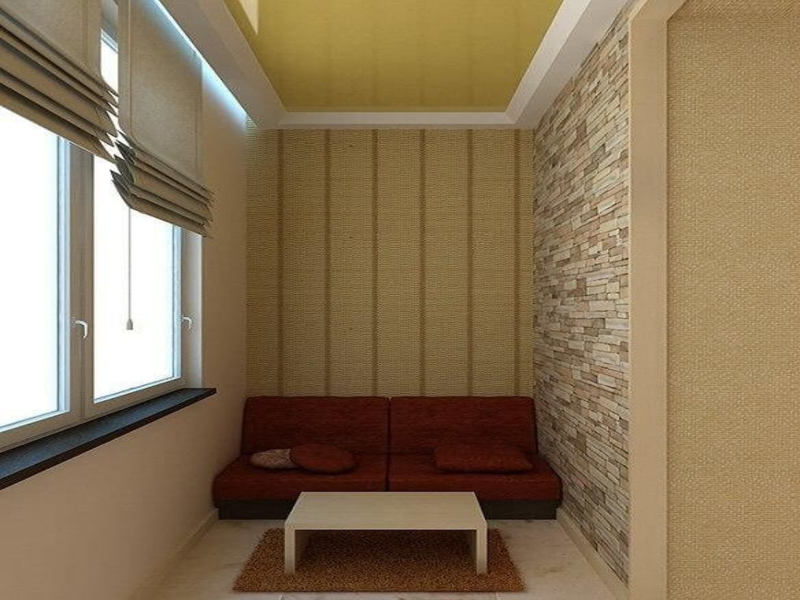 Ремонт лоджии, присоединённой к комнате, с установкой натяжного потолка и комбинированной отделкой стен