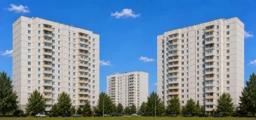 Остекление балкона в доме серии 1605