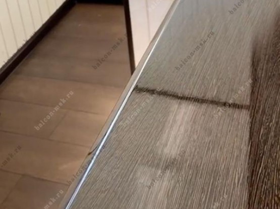 Ремонт лоджии под ключ с отделкой ламинатом