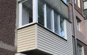 Расчет стоимости остекления балкона в Москве, с внешней отделкой