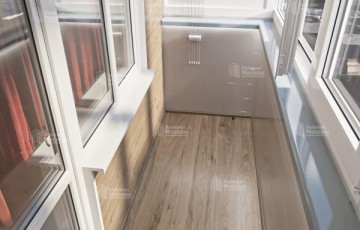 Балкон под ключ с остеклением и отделкой