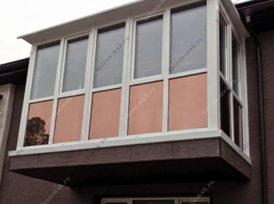 Пластиковые окна на балкон (Француз с тонировкой)