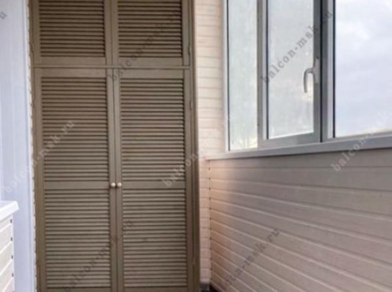 Отделка балкона Евровагонкой