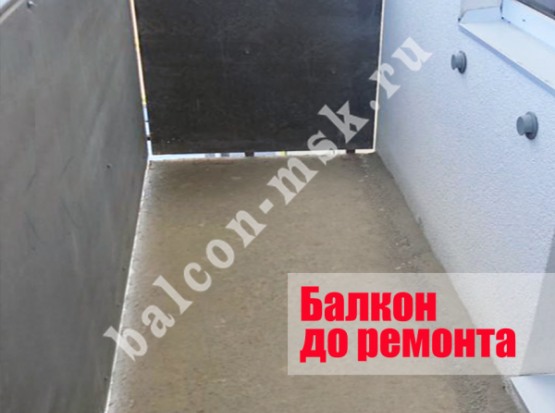 Ремонт П-образного балкона. Остекление и отделка короед