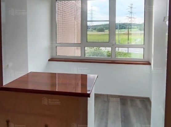 Заказать остекление лоджии в Москве