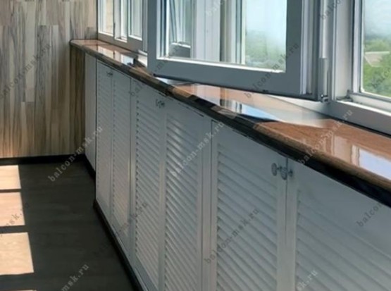 Ремонт лоджии под ключ с отделкой ламинатом