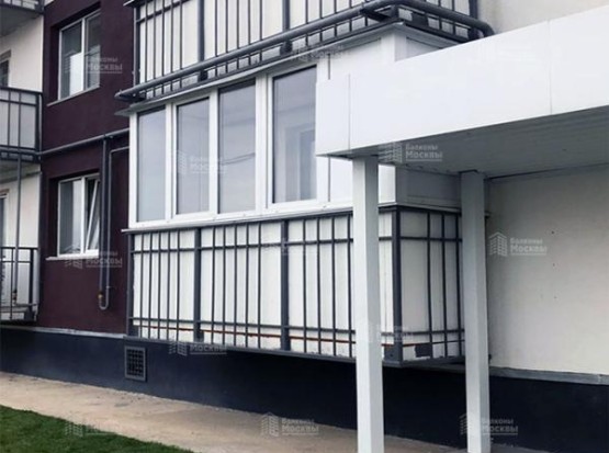 Расчет недорогого остекления балкона