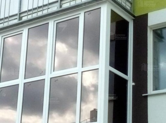  Французское остекление балкона с тонировкой «Панорамный балкон»