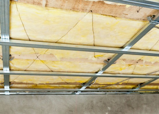 Эконом ремонт балкона 3.1х0.85 м с раздвижными окнами Provedal Эконом ремонт балкона 3.1х0.85 м с раздвижными окнами Provedal