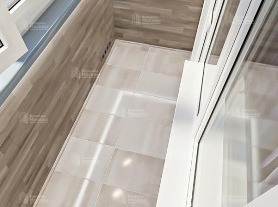 Остекление балкона с отделкой ПВХ, ламинатом и керамической плиткой  Остекление балкона с отделкой ПВХ, ламинатом и керамической плиткой