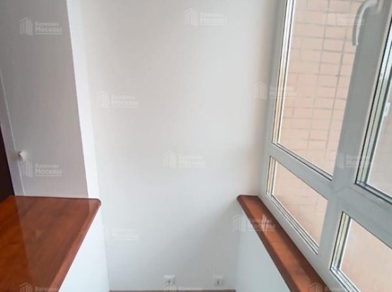 Заказать остекление лоджии в Москве