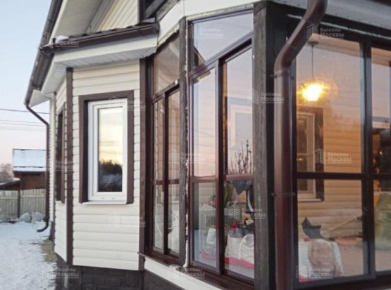 Остекление веранды под ключ