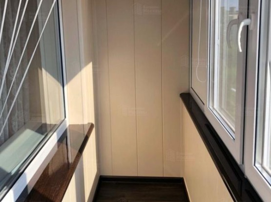 Комплексная отделка балкона: от сырого помещения к стильному пространству