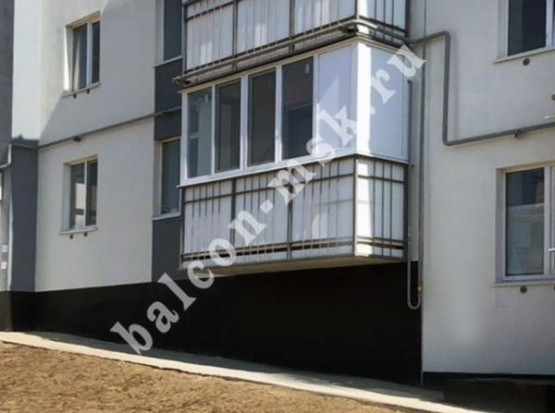 Остекление балкона 0,81х 3,48 м пластиковыми окнами Faust