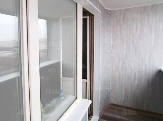 Раздвижное остекление балкона Provedal | Защита от пыли, шума и сквозняков