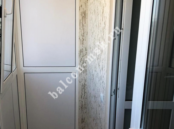 Остекление Г-образного балкона 3.39 х 0.81 м 