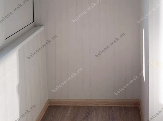 Как застеклить балкон в доме П‑44Т: лодочка, сапожок и разумный бюджет в Москве. Фото № 15