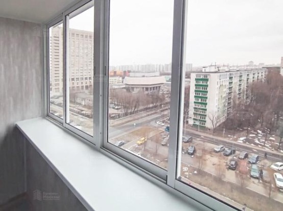 Раздвижное остекление балкона Provedal | Защита от пыли, шума и сквозняков