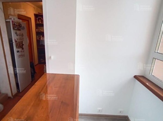 Заказать остекление лоджии в Москве