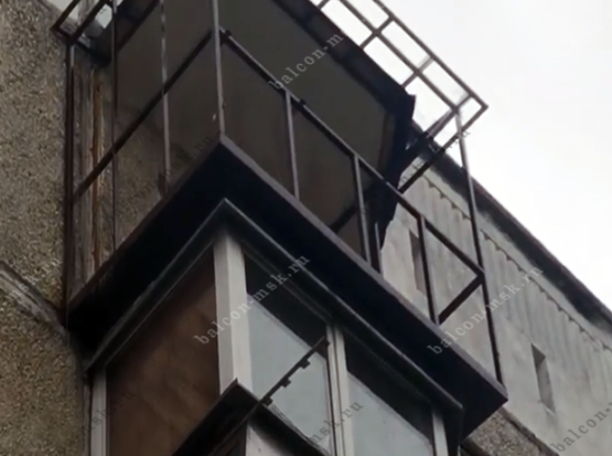 Наружная отделка балкона и лоджии в Москве: красиво, надёжно, по делу. Фото № 8