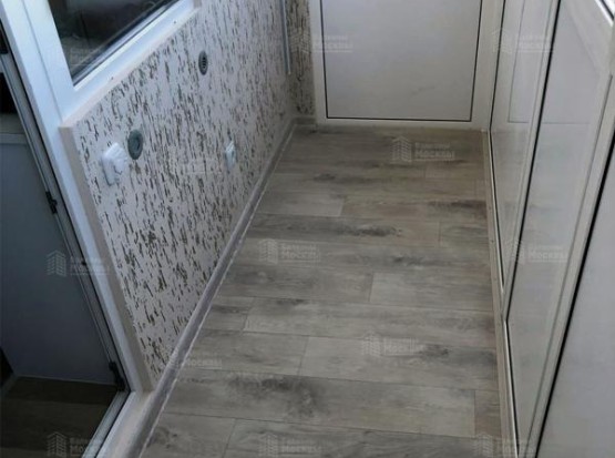 Утепление балкона с остеклением и штукатуркой стен