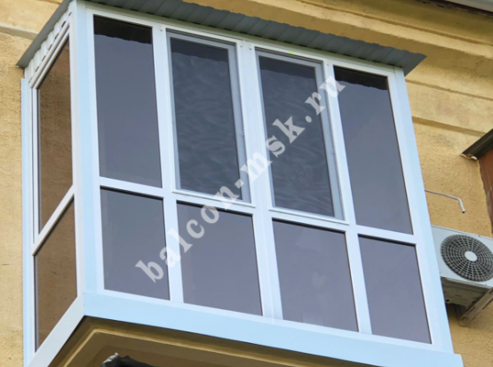 Ремонт балкона 3.0х0.8м с установкой французского остекления