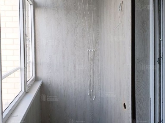 Как недорого и надежно оформить балкон в хрущевке: остекление под ключ без лишних хлопот. Фото № 10