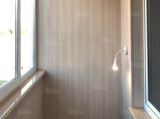 Утепление лоджии 4 м2 пенофолом с комплексной отделкой ПВХ панелями