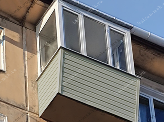 Наружная отделка балкона и лоджии в Москве: красиво, надёжно, по делу. Фото № 24