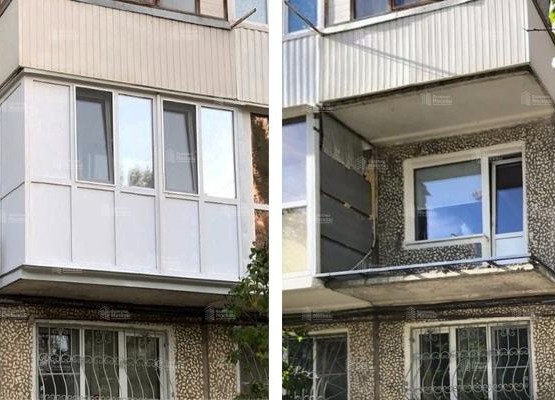 Балкон с выносом по плите: французские окна Brusbox и отделка ПВХ панелями