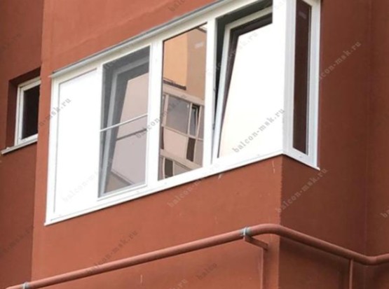 Остекление лоджии 2,86х0,32 м пластиковыми окнами KBE