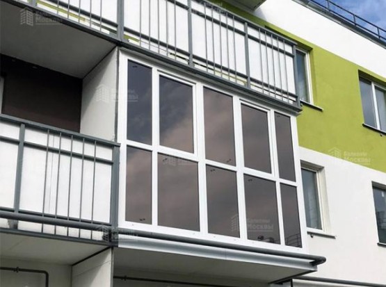  Французское остекление балкона с тонировкой «Панорамный балкон»