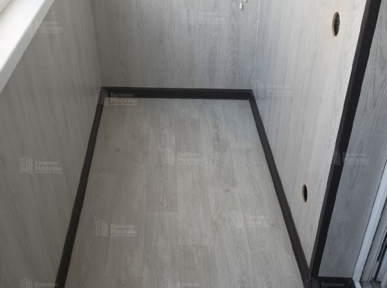 Внутренняя отделка балкона под ключ. Фото № 16