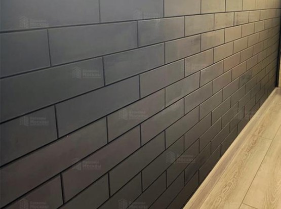 Отделка балкона паркетом из липы и ламинатом Отделка балкона паркетом из липы и ламинатом