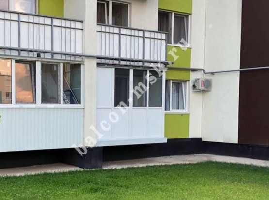 Остекление Г-образного балкона 3.39 х 0.81 м 