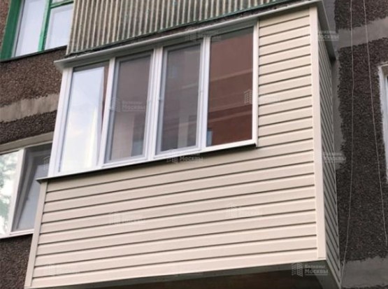 Утепление балкон «под ключ» с отделкой ПВХ-панелями: уют без забот и лишних трат