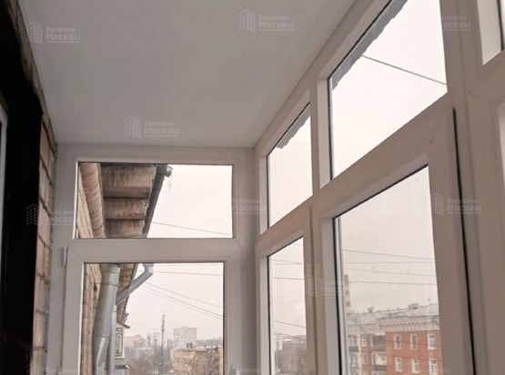 Как сделать балкон в сталинке удобным и красивым: остекление без ошибок. Фото № 6