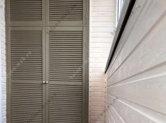 Отделка балкона Евровагонкой